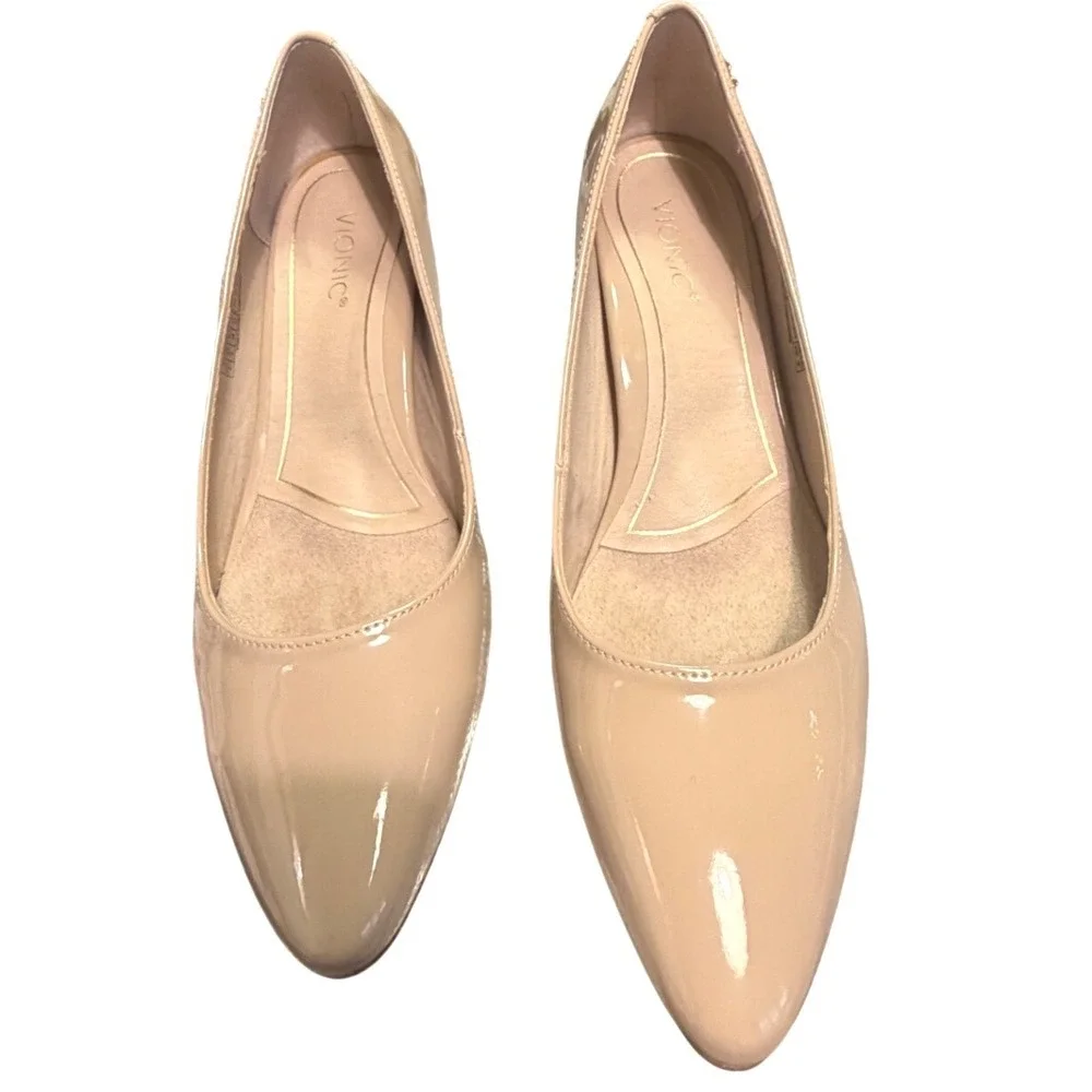 Vionic Mia Patent Nude Pump Orthotic Comfort Block Heel Pointed Toe 7 NWOT